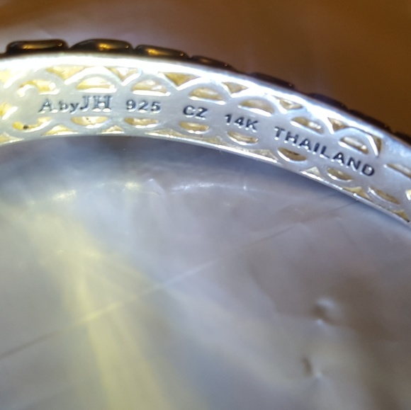 ⚠⚠SOLD⚠⚠ John Hardy 14K Gold /Sterling Bracelet - Picture 8 of 8